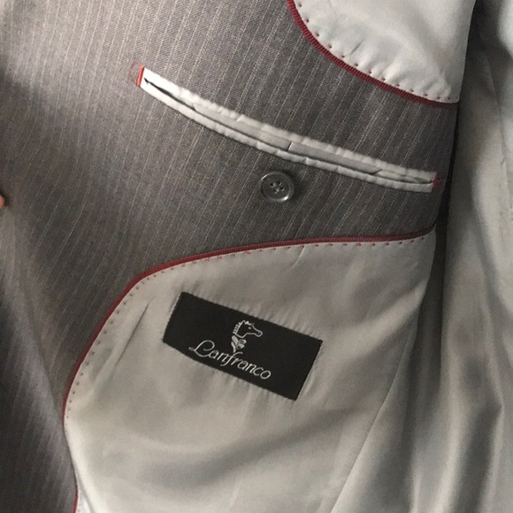 Men’s grey suit coat - Picture 2 of 2